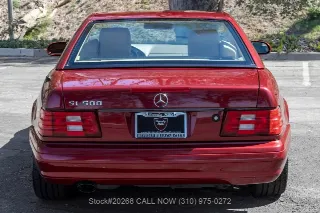 Foto 19 di 24: 1999 Mercedes Benz SL500