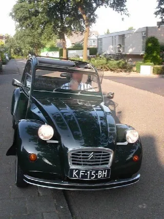 Foto 5 di 8: Citroën 2CV6 Club | 1983 | Route 66 Auctions