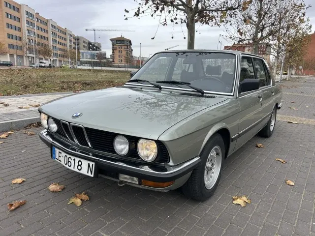 BMW 525i | 1983 | Route 66 Auctions
