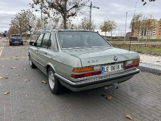 Foto 5 di 8: BMW 525i | 1983 | Route 66 Auctions