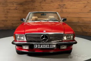 Foto 6 di 10: Mercedes Benz 450SL