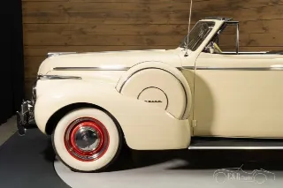 Foto 9 di 10: Buick 8