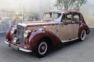 Foto 8 di 24: 1954 Bentley R Type