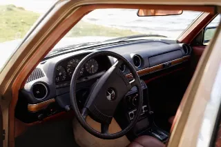 Foto 7 di 8: Mercedes-Benz 280 E | 1976 | Route 66 Auctions