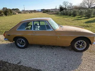 Foto 5 di 8: MG MGB GT | 1971 | Route 66 Auctions