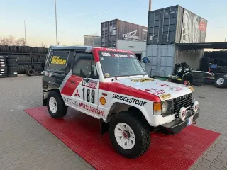 Foto 1 di 8: Mitsubishi Pajero Dakar | 1989 | Route 66 Auctions