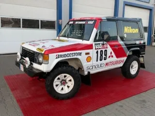 Foto 3 di 8: Mitsubishi Pajero Dakar | 1989 | Route 66 Auctions