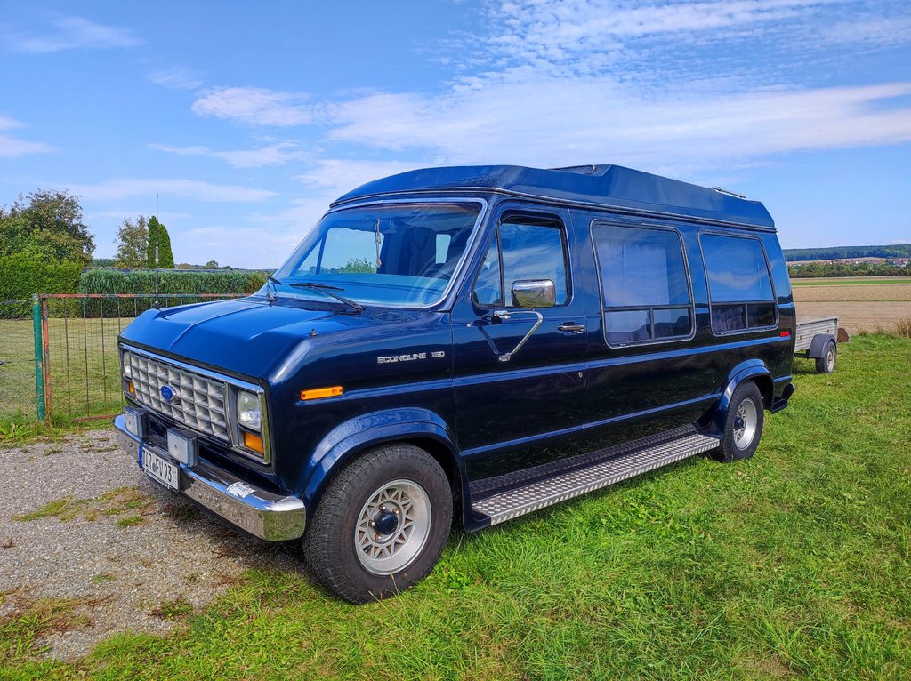 Ford Econoline E-150 | 1988 | Route 66 Auctions