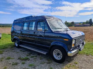 Foto 6 di 8: Ford Econoline E-150 | 1988 | Route 66 Auctions