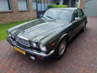 Foto 1 di 8: Jaguar XJ12 Series III | 1984 | Route 66 Auctions