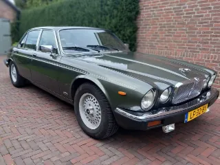 Foto 5 di 8: Jaguar XJ12 Series III | 1984 | Route 66 Auctions
