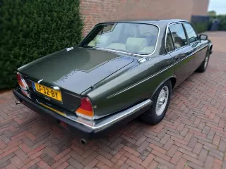 Foto 6 di 8: Jaguar XJ12 Series III | 1984 | Route 66 Auctions