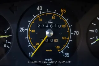 Foto 20 di 24: 1982 Mercedes Benz 300TD