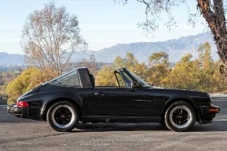 Foto 5 di 24: 1987 Porsche Carrera Targa G50