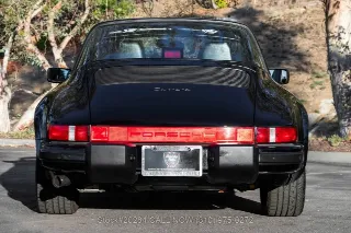 Foto 8 di 24: 1987 Porsche Carrera Targa G50