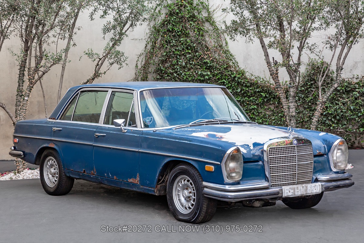 1970 Mercedes Benz 300SEL 6.3