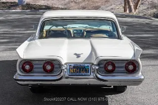 Foto 9 di 24: 1959 Ford Thunderbird