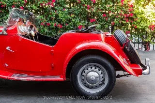 Foto 19 di 24: 1953 MG TD