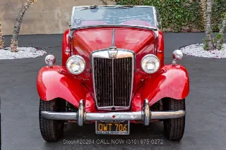 Foto 2 di 24: 1953 MG TD