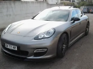 Foto 4 di 9: Porsche Panamera Turbo | 2010 | Route 66 Auctions