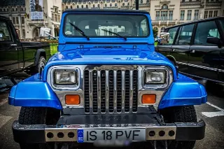 Foto 5 di 8: Jeep Wrangler YJ | Route 66 Auctions
