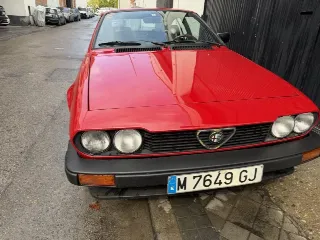 Foto 5 di 8: Alfa Romeo GTV 2.0 | Route 66 Auctions
