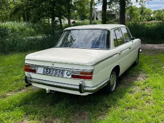 Foto 6 di 8: BMW 2000 Automatic | Route 66 Auctions