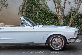 Foto 16 di 24: 1968 Ford Mustang
