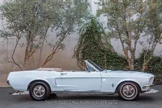 Foto 4 di 24: 1968 Ford Mustang