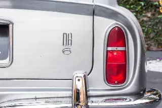 Foto 13 di 24: 1967 Aston Martin DB6