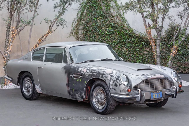 1967 Aston Martin DB6