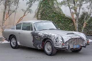 Foto 1 di 24: 1967 Aston Martin DB6