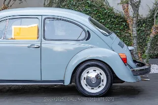 Foto 13 di 24: 1974 Volkswagen Super Beetle