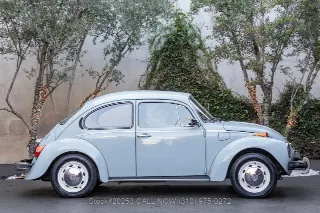 Foto 4 di 24: 1974 Volkswagen Super Beetle