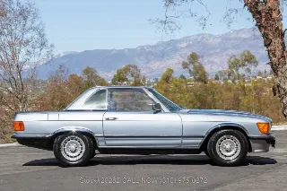 Foto 19 di 24: 1977 Mercedes Benz 280SL