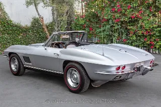 Foto 10 di 24: 1967 Chevrolet Corvette