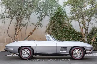 Foto 5 di 24: 1967 Chevrolet Corvette