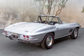 Foto 6 di 24: 1967 Chevrolet Corvette