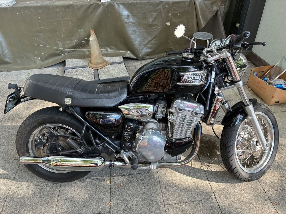 Triumph Thunderbird 900 | Route 66 Auctions