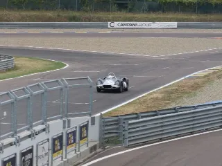Foto 107 di 236: LISTER JAGUAR KNOBBLY 1958