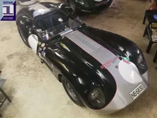 Foto 12 di 236: LISTER JAGUAR KNOBBLY 1958