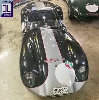 Foto 13 di 236: LISTER JAGUAR KNOBBLY 1958