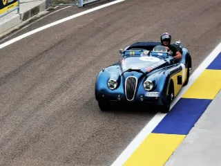 Foto 152 di 269: JAGUAR XK120 ots 1952-1000 MIGLIA ELIGIBLE