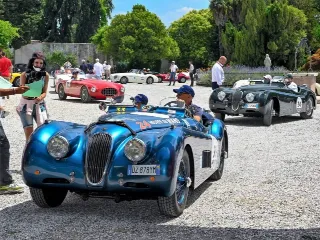 Foto 158 di 269: JAGUAR XK120 ots 1952-1000 MIGLIA ELIGIBLE