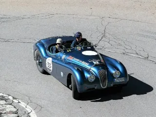 Foto 184 di 269: JAGUAR XK120 ots 1952-1000 MIGLIA ELIGIBLE