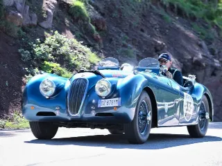 Foto 187 di 269: JAGUAR XK120 ots 1952-1000 MIGLIA ELIGIBLE