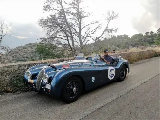 Foto 199 di 269: JAGUAR XK120 ots 1952-1000 MIGLIA ELIGIBLE
