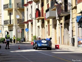 Foto 200 di 269: JAGUAR XK120 ots 1952-1000 MIGLIA ELIGIBLE