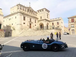 Foto 224 di 269: JAGUAR XK120 ots 1952-1000 MIGLIA ELIGIBLE