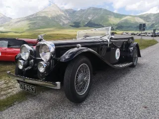 Foto 77 di 269: JAGUAR XK120 ots 1952-1000 MIGLIA ELIGIBLE